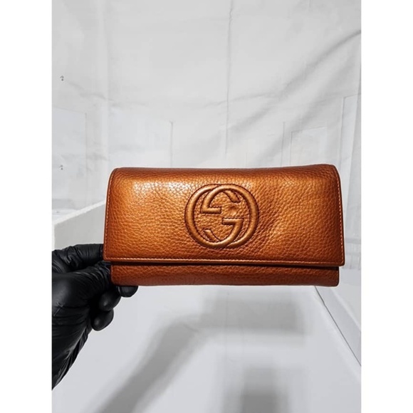 Authentic GUCCI Metallic Pebbled Calfskin Soho Continental Wallet Orange - Picture 1 of 13